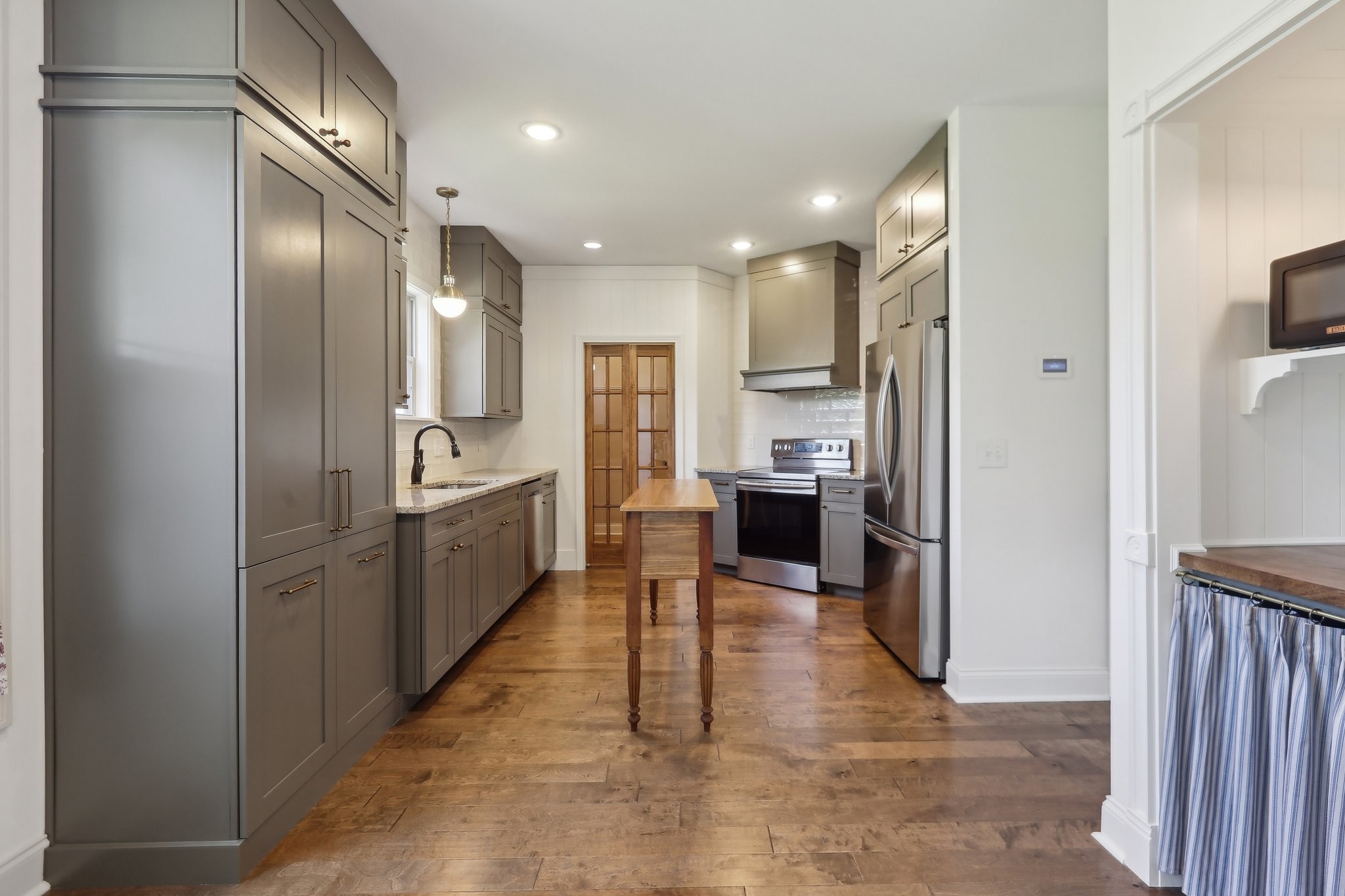 Clarksville, Tennessee 37043, United States, 4 Bedrooms Bedrooms, ,3 BathroomsBathrooms,Residential,Active,139310