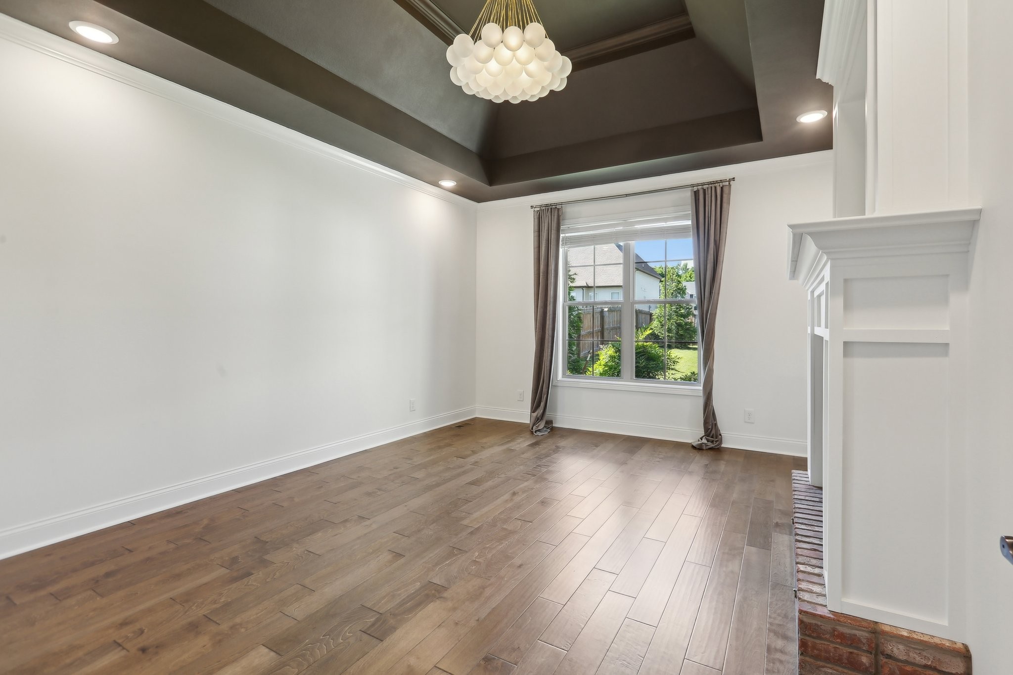 Clarksville, Tennessee 37043, United States, 4 Bedrooms Bedrooms, ,3 BathroomsBathrooms,Residential,Active,139310