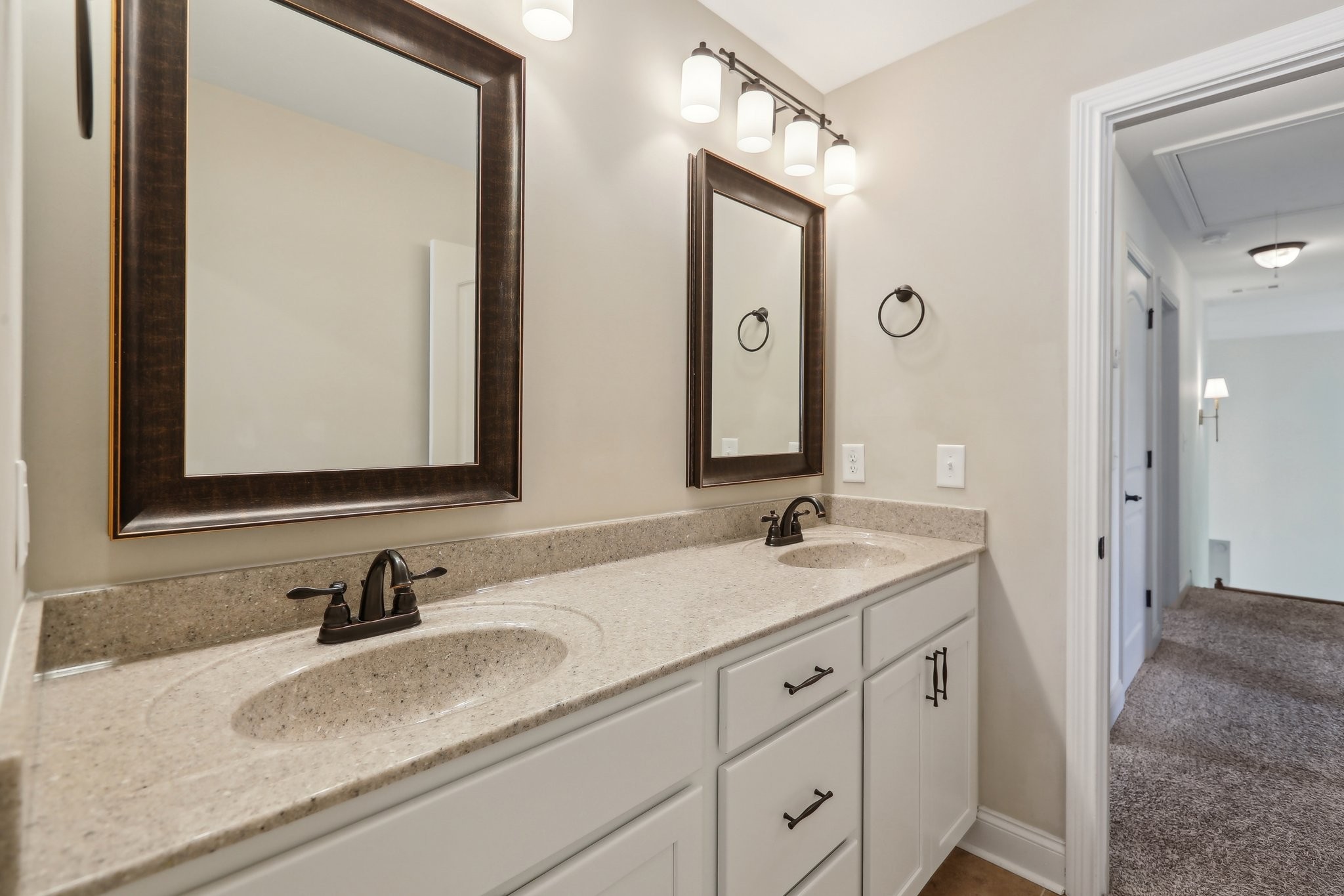 Clarksville, Tennessee 37043, United States, 4 Bedrooms Bedrooms, ,3 BathroomsBathrooms,Residential,Active,139310