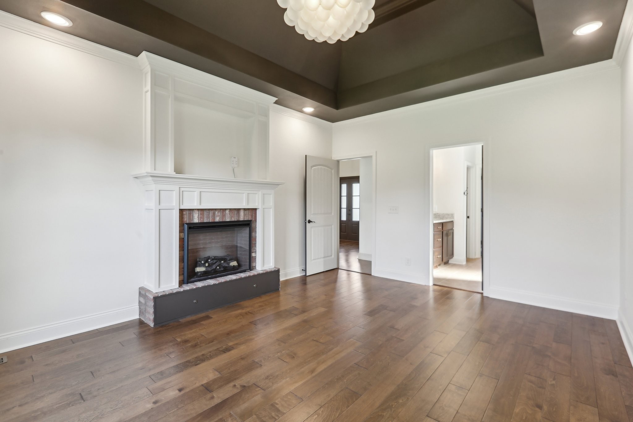 Clarksville, Tennessee 37043, United States, 4 Bedrooms Bedrooms, ,3 BathroomsBathrooms,Residential,Active,139310