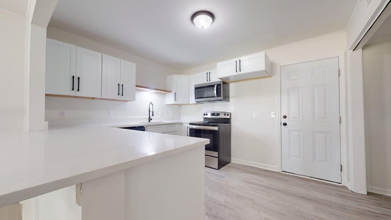 2-bed listing at 741 Lake Terrace Dr, Nashville