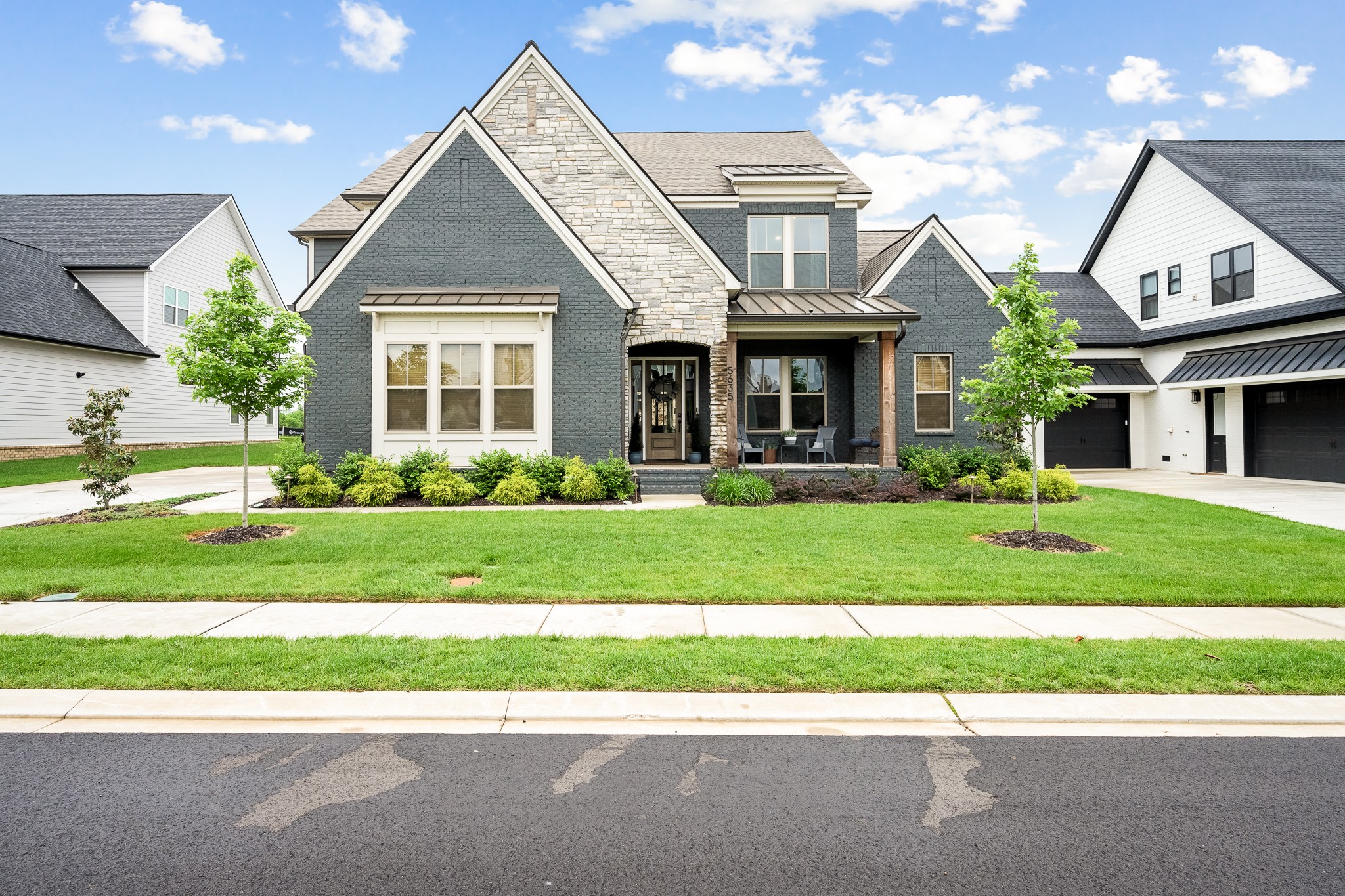 5635 Eaglemont Dr