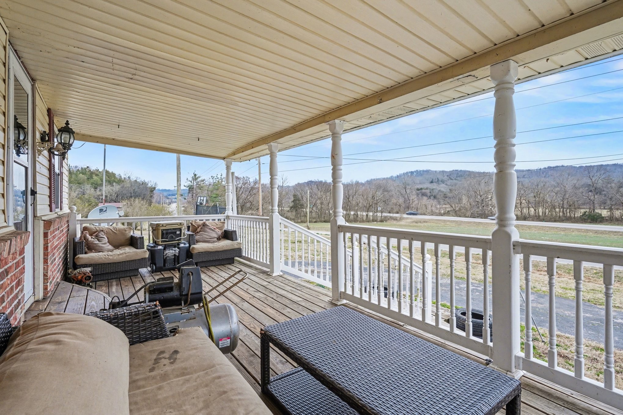 6185 Old Highway 31 East