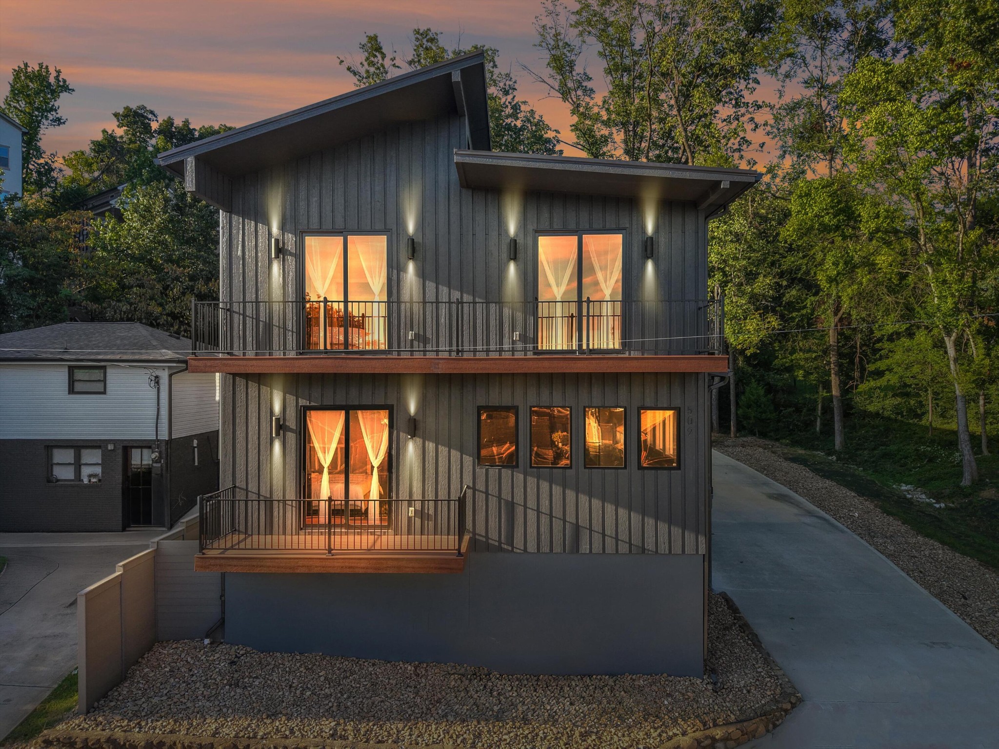 509 Eaves Place