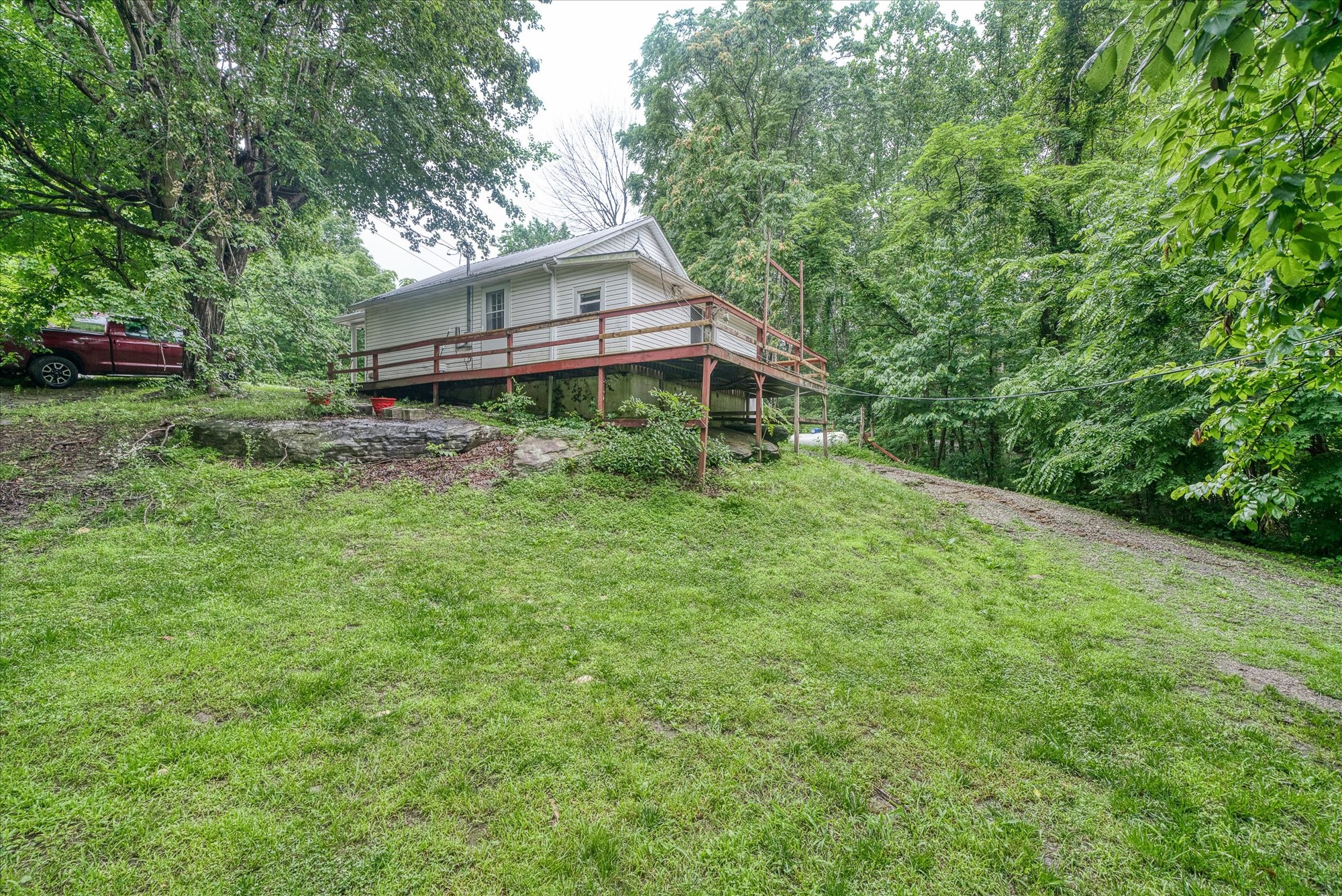 6608 Highway 70 E