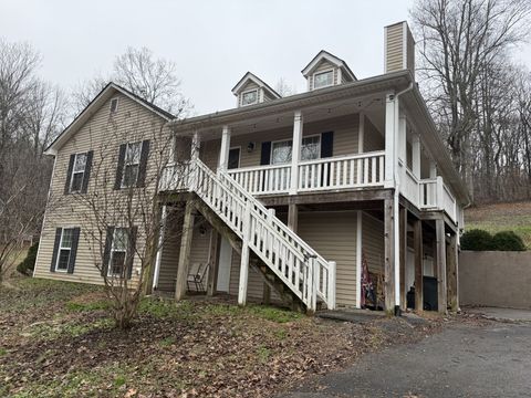 1210 Buckeye Rd Fayetteville TN 37334