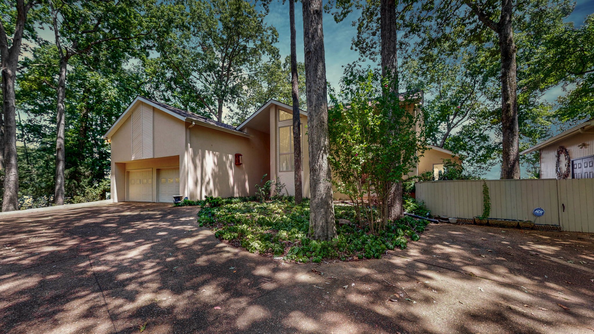 305 Keck Ln