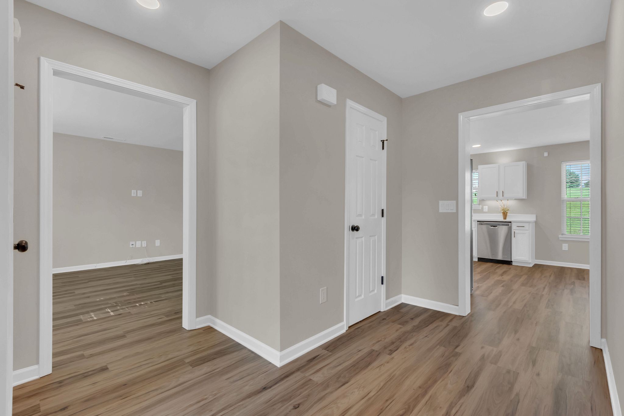 4011 Cadence Dr