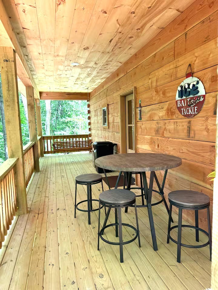 1048 Turkey Creek Boat Dock Rd