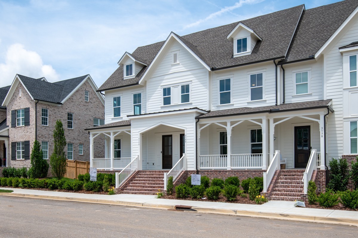 3144 Long Branch Circle