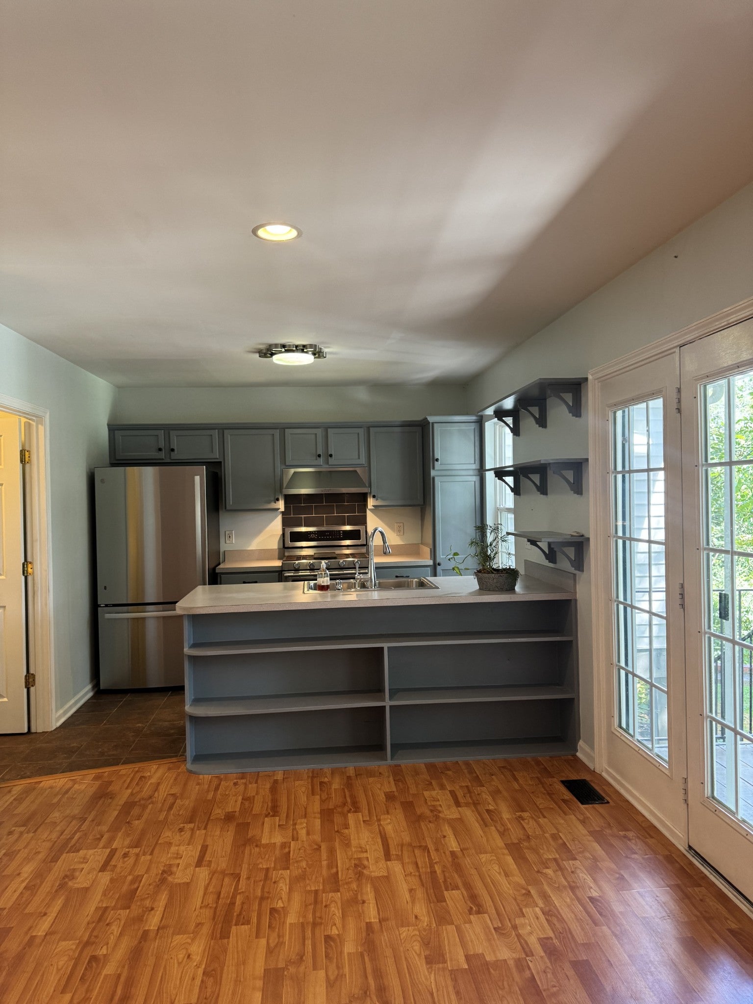 7470 Charlotte Pike 102