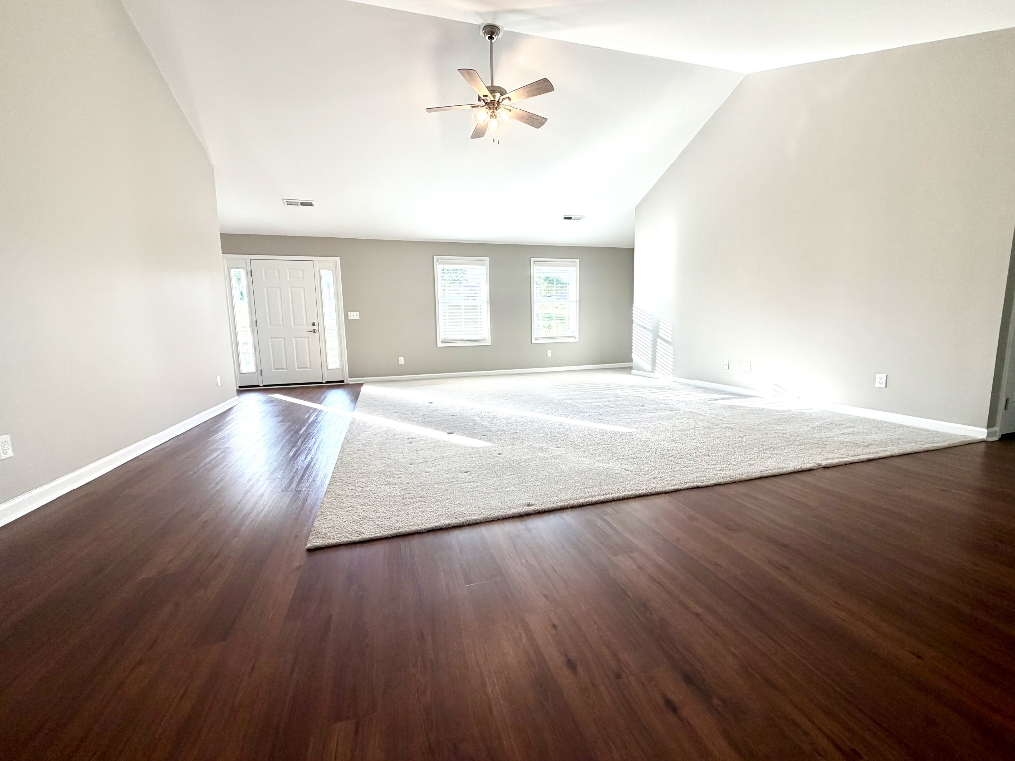 1909 Pointe Barton Dr