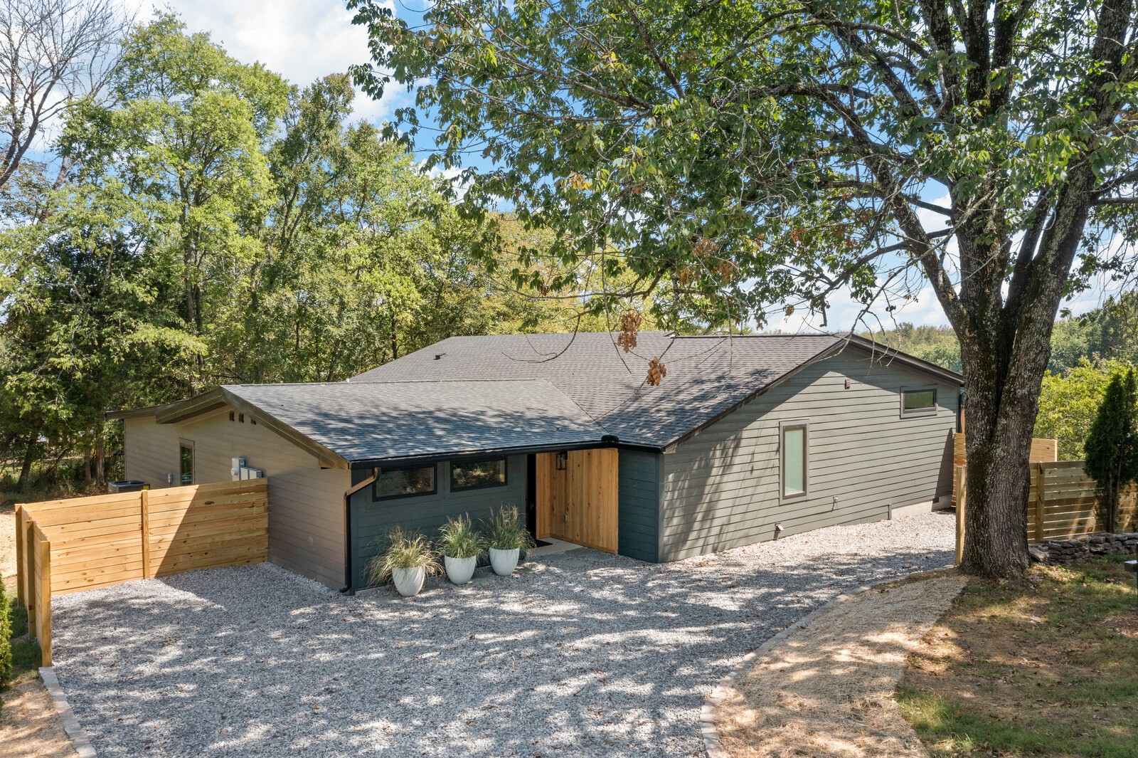 1080 Martha Ln