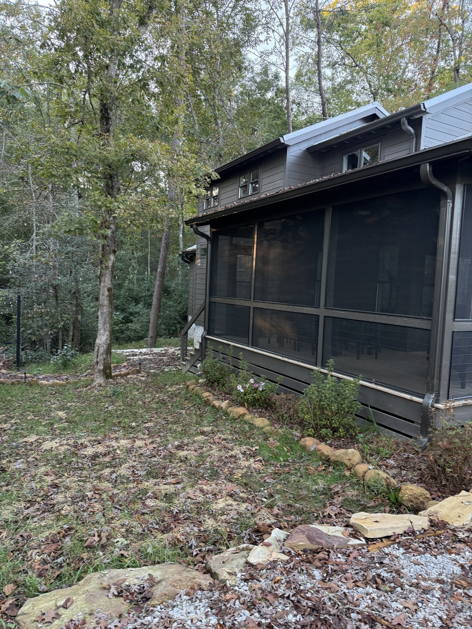 156 Hemlock Cv