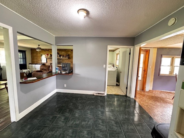 4025 David Crockett Pkwy W