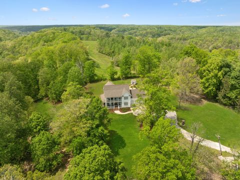 4325 Cave Springs Rd Columbia TN 38401