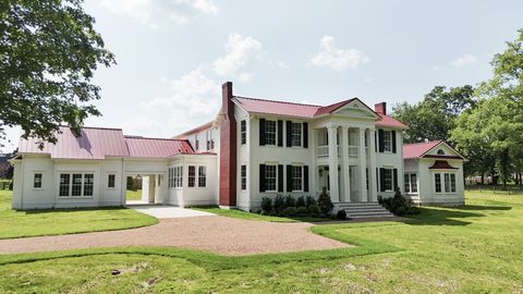 8318 Moores Ln Brentwood TN 37027