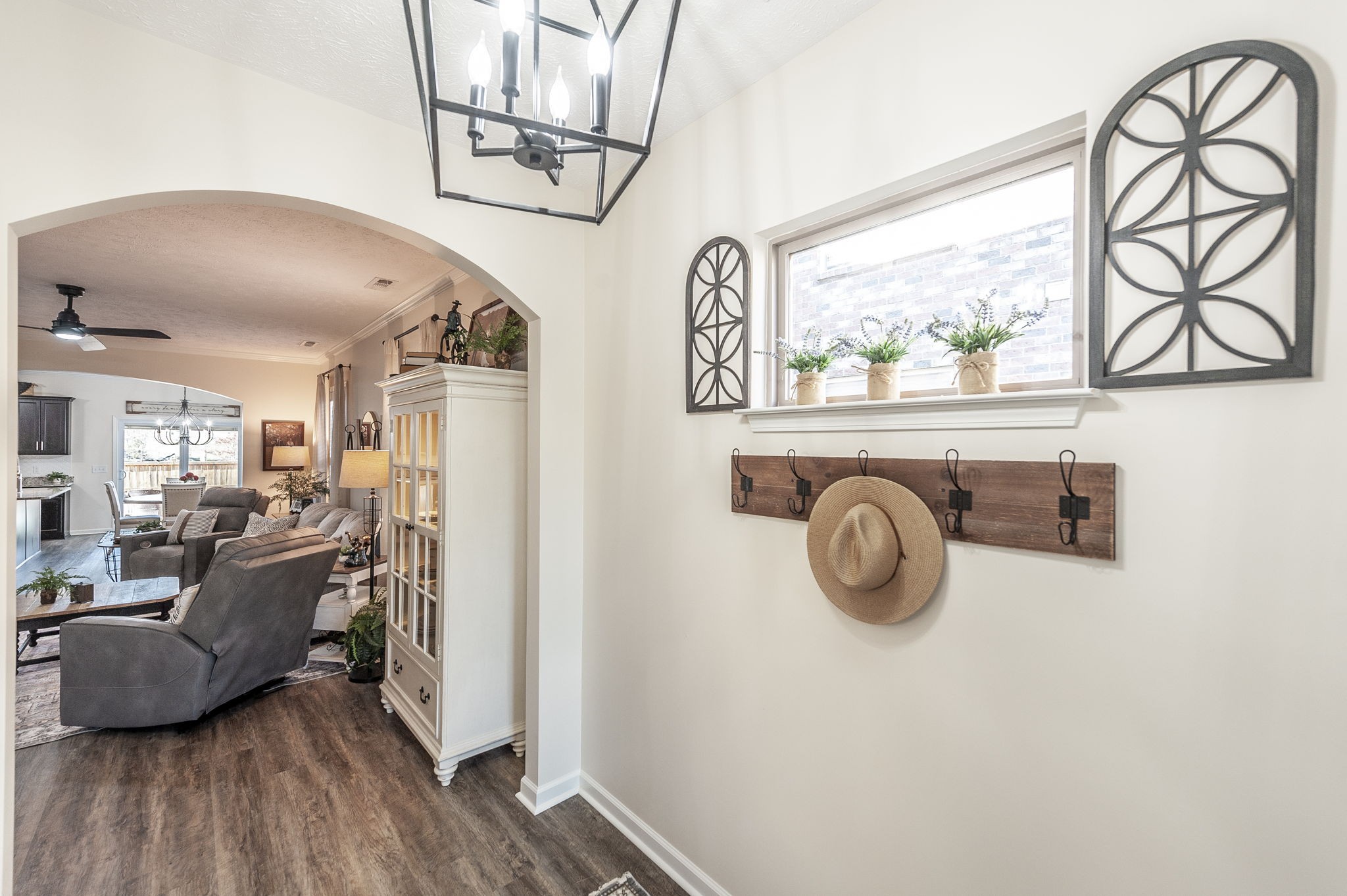 216 Annapolis Bend Cir