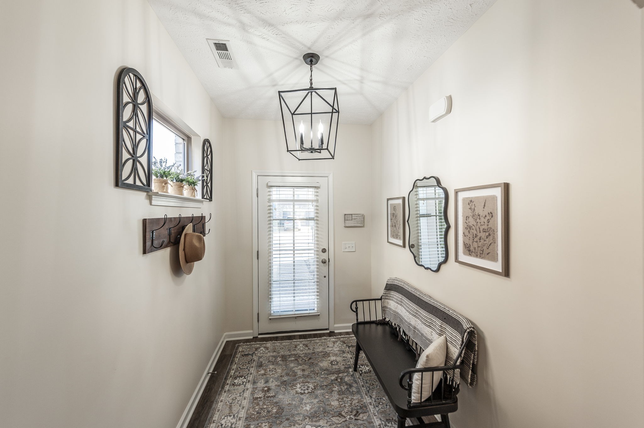 216 Annapolis Bend Cir