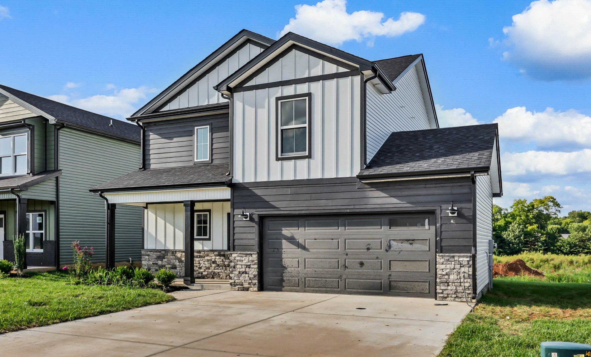 2716 Brewster Dr