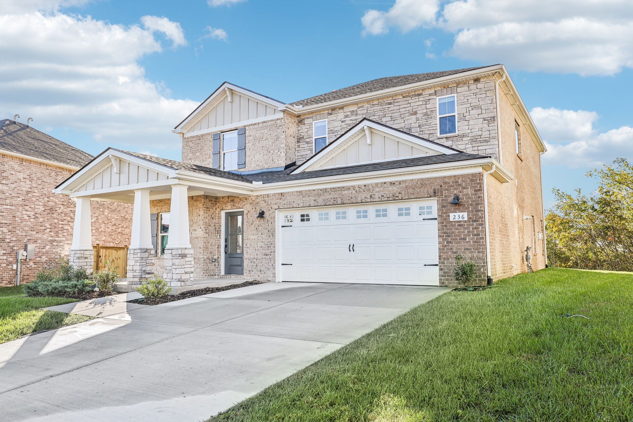 236 Astoria Dr