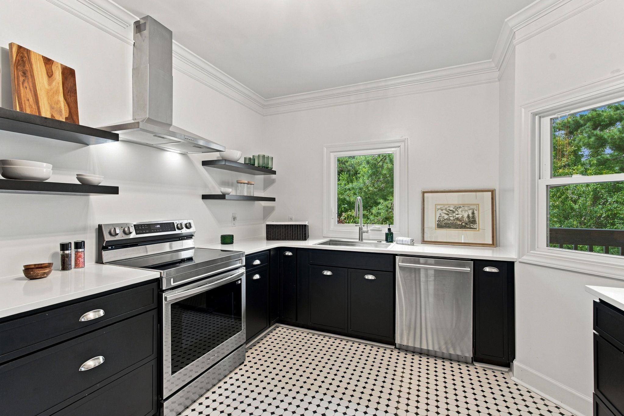 2-bed listing at 207 Ashlawn Ct, Nashville