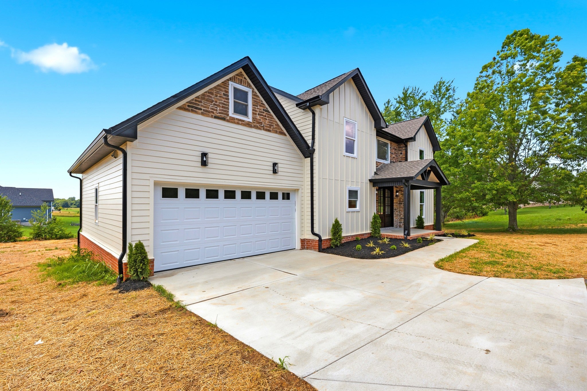 3305 Dobbins Pike