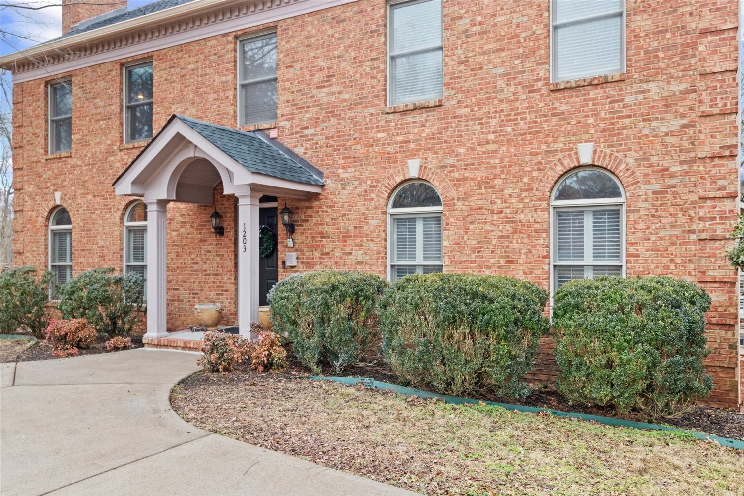 1203 Graymere Manor Rd