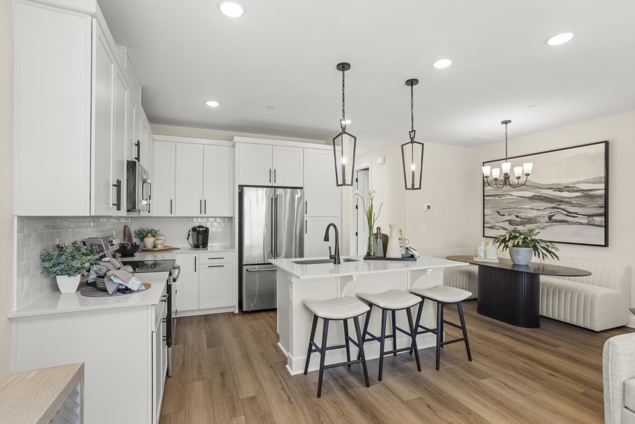 325 Lynwood Station Boulevard