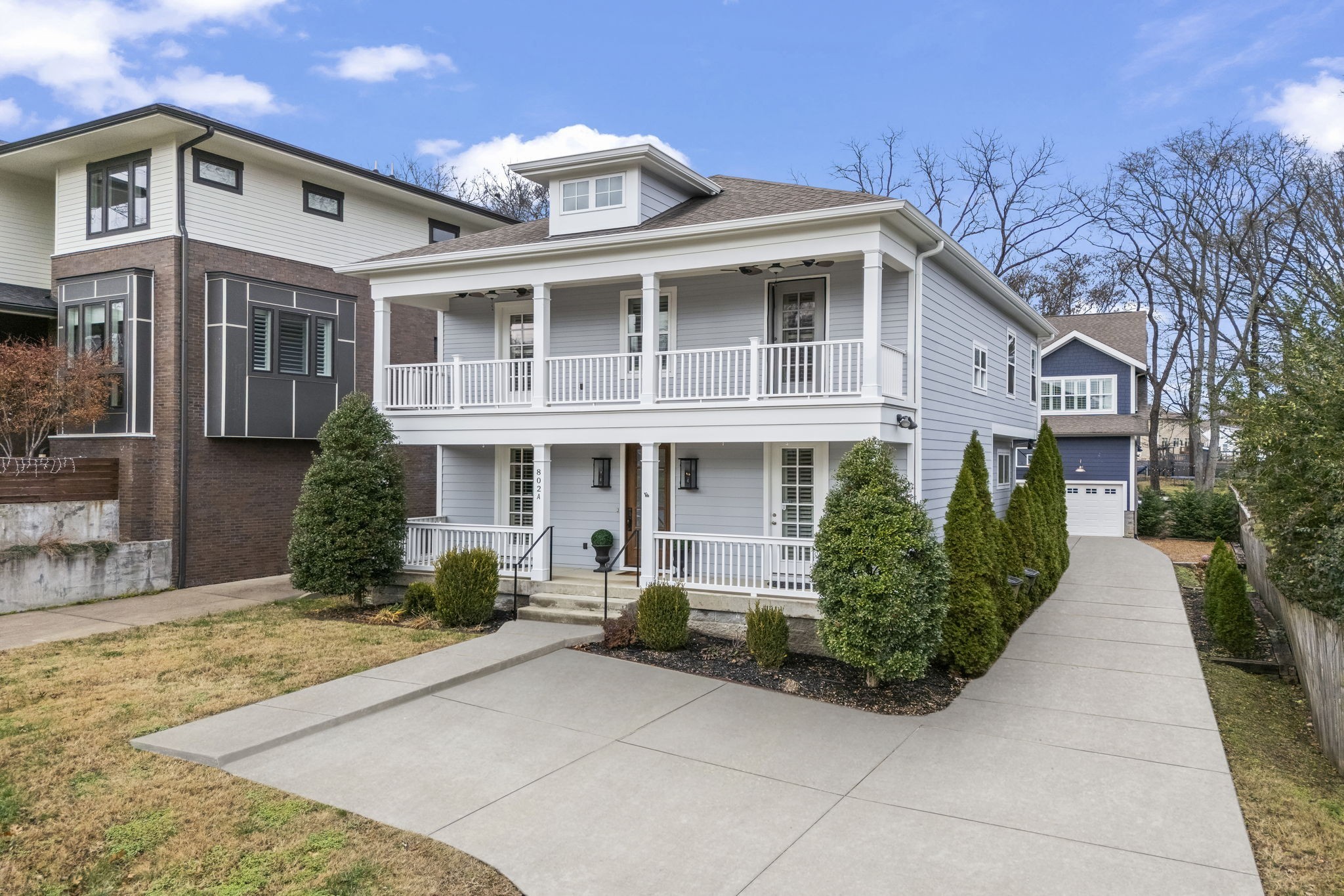 802 Montrose Ave