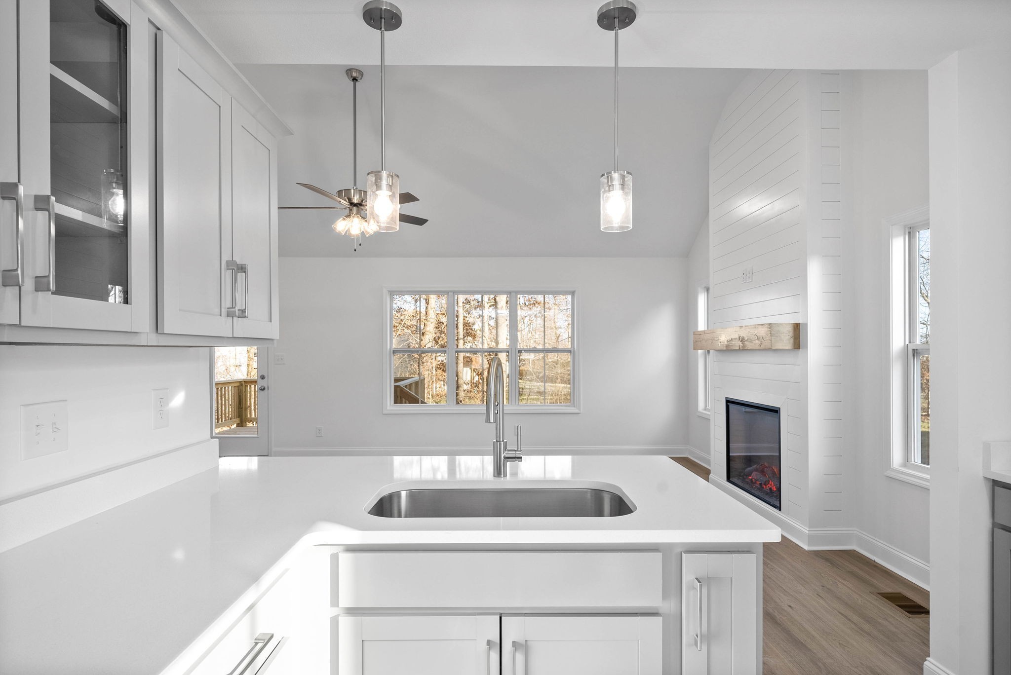 1257 Elizabeth Lane