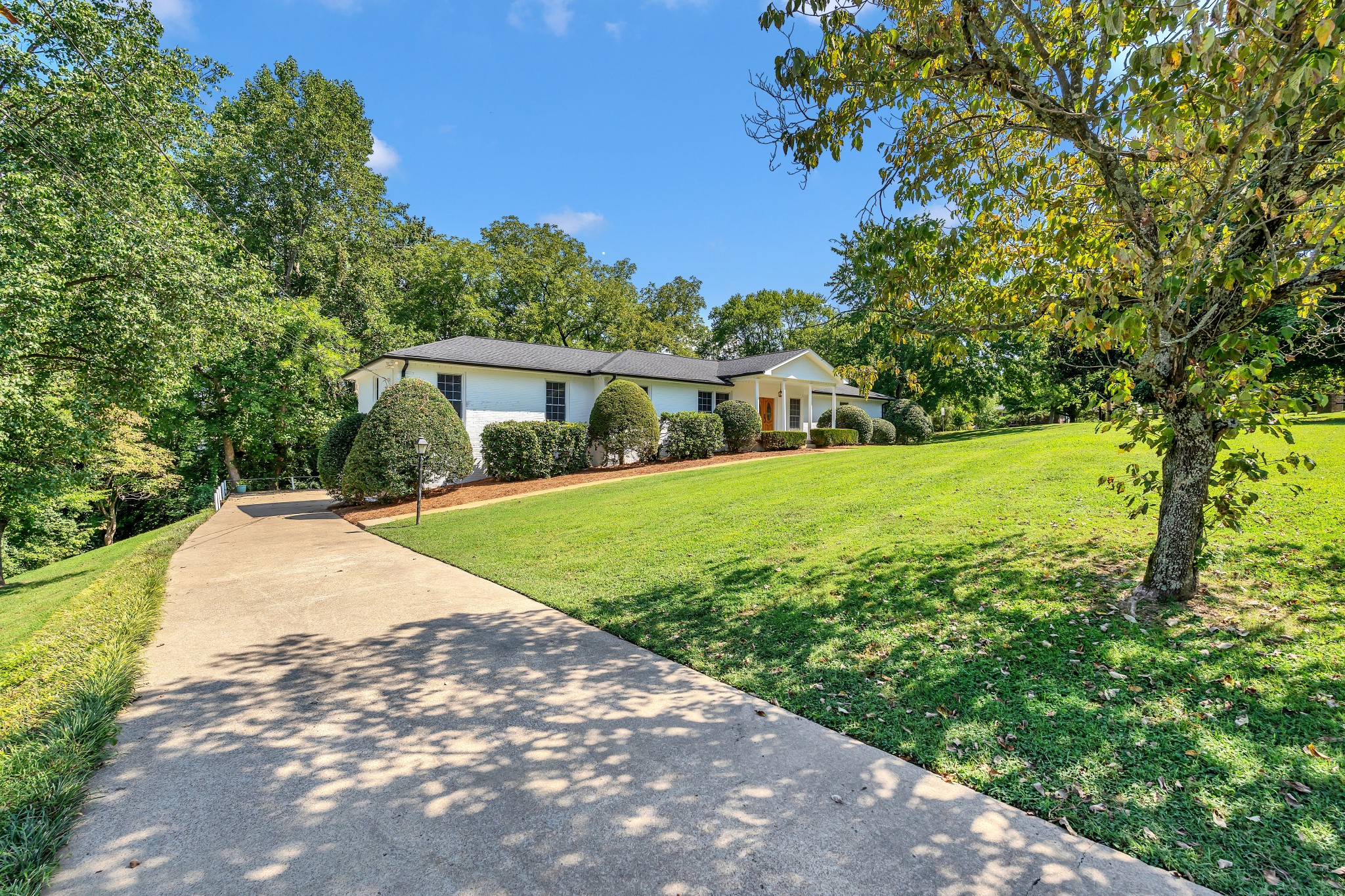 608 Hill Rd