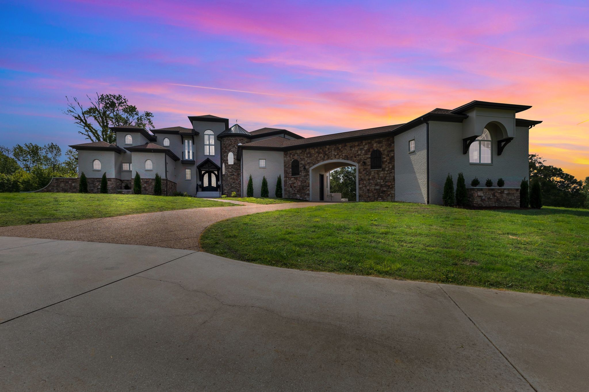 1477 S Harpeth Rd