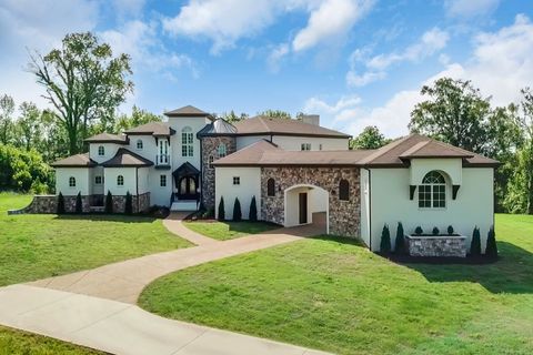 1477 S Harpeth Rd Kingston Springs TN 37082
