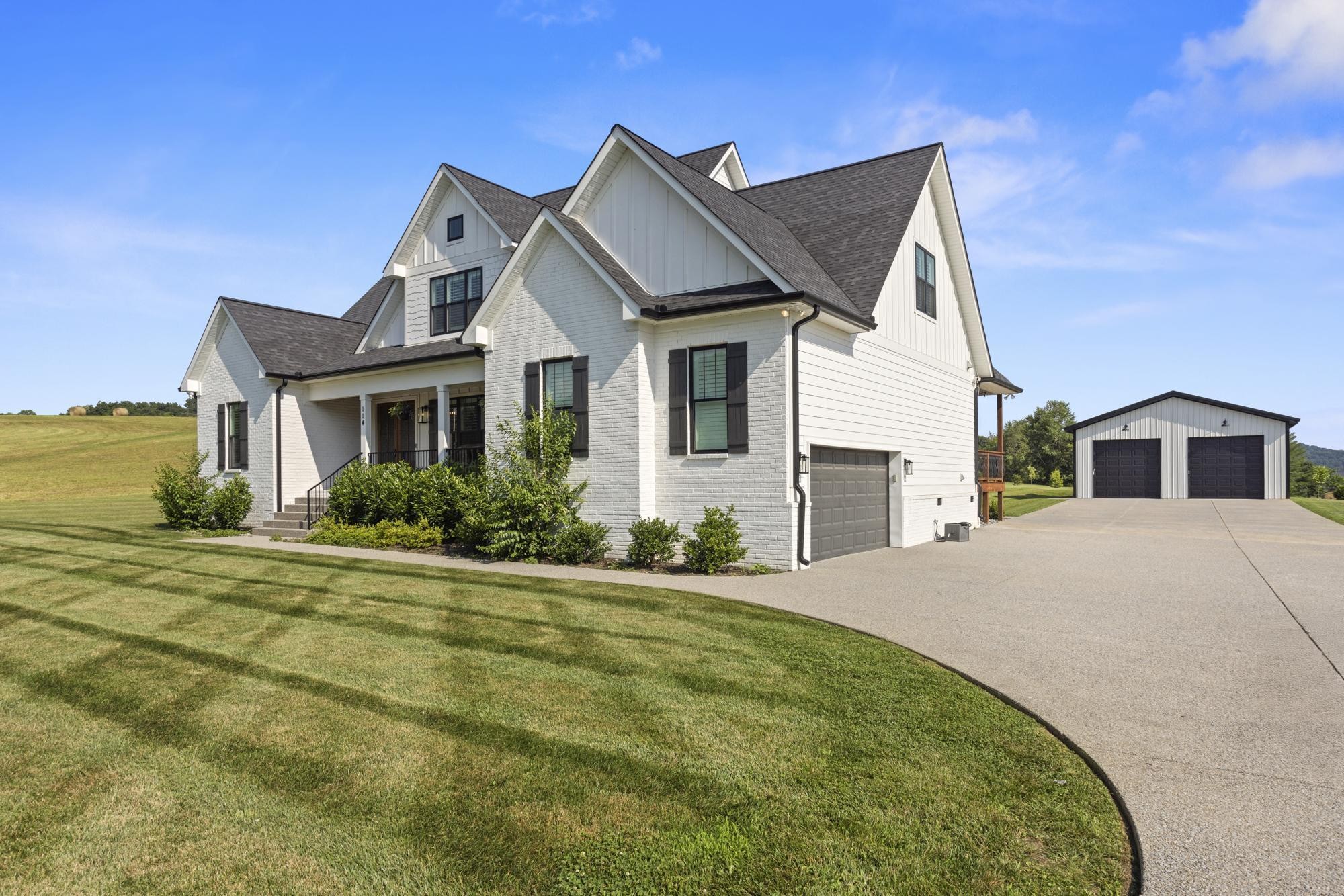 114 Awesome Ave
