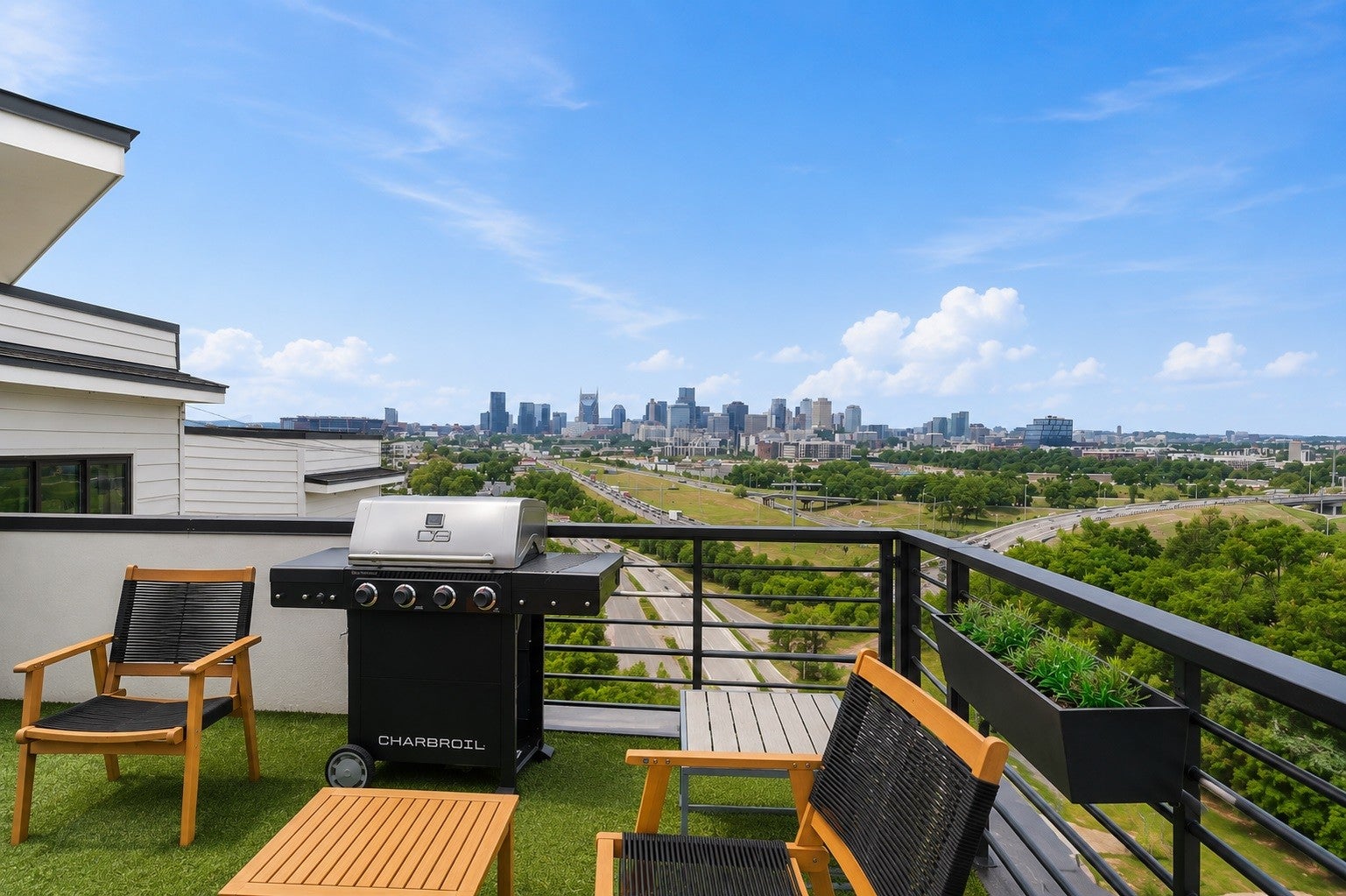 3-bed listing at 1085 Whites Creek Pike, Nashville