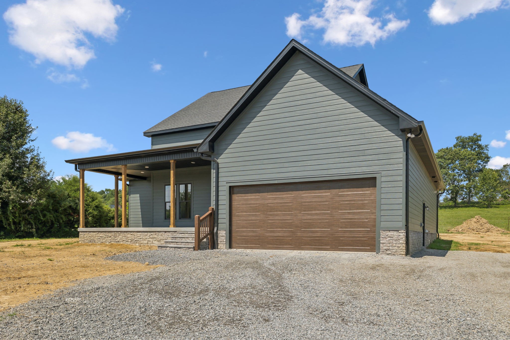 684 Howell Rd