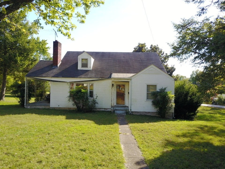 1411 Donelson Ave