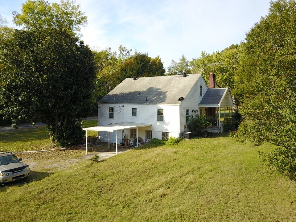 1411 Donelson Ave
