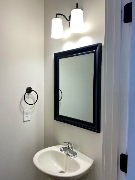 234 Grand Ave B - Photo 3