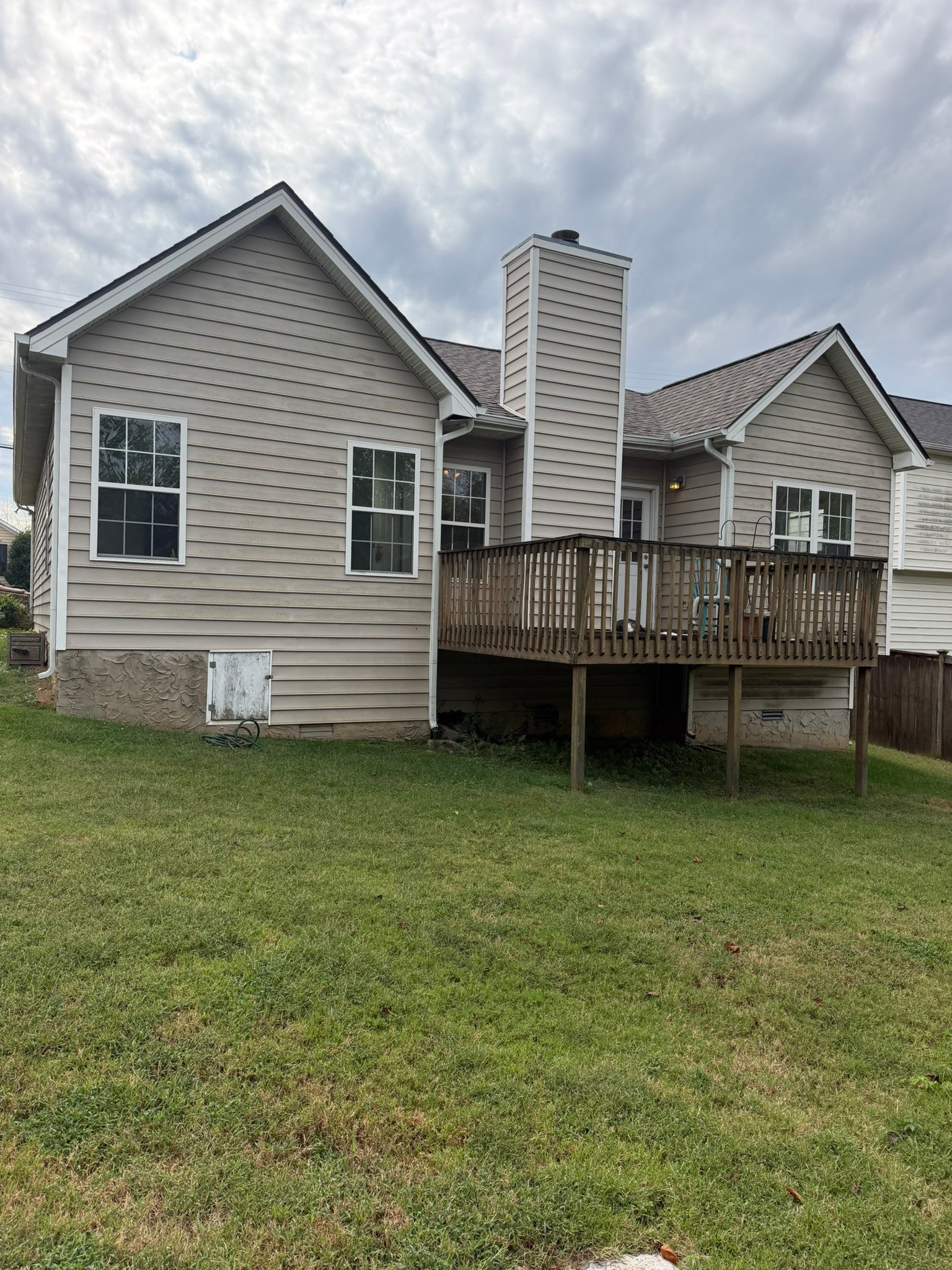 7105 Legacy Dr