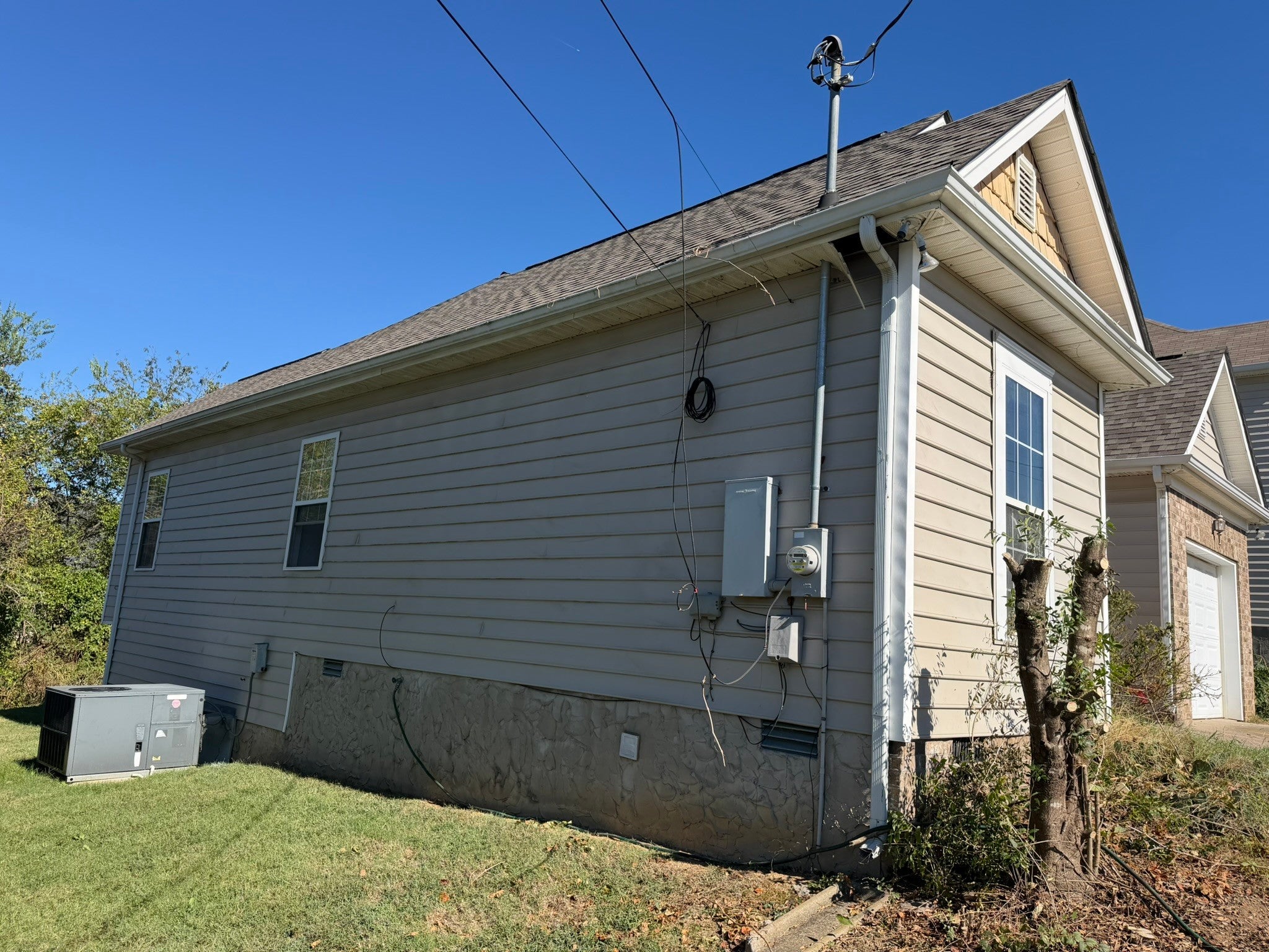 7105 Legacy Dr