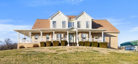 4591 Pineywoods Rd Adams TN 37010