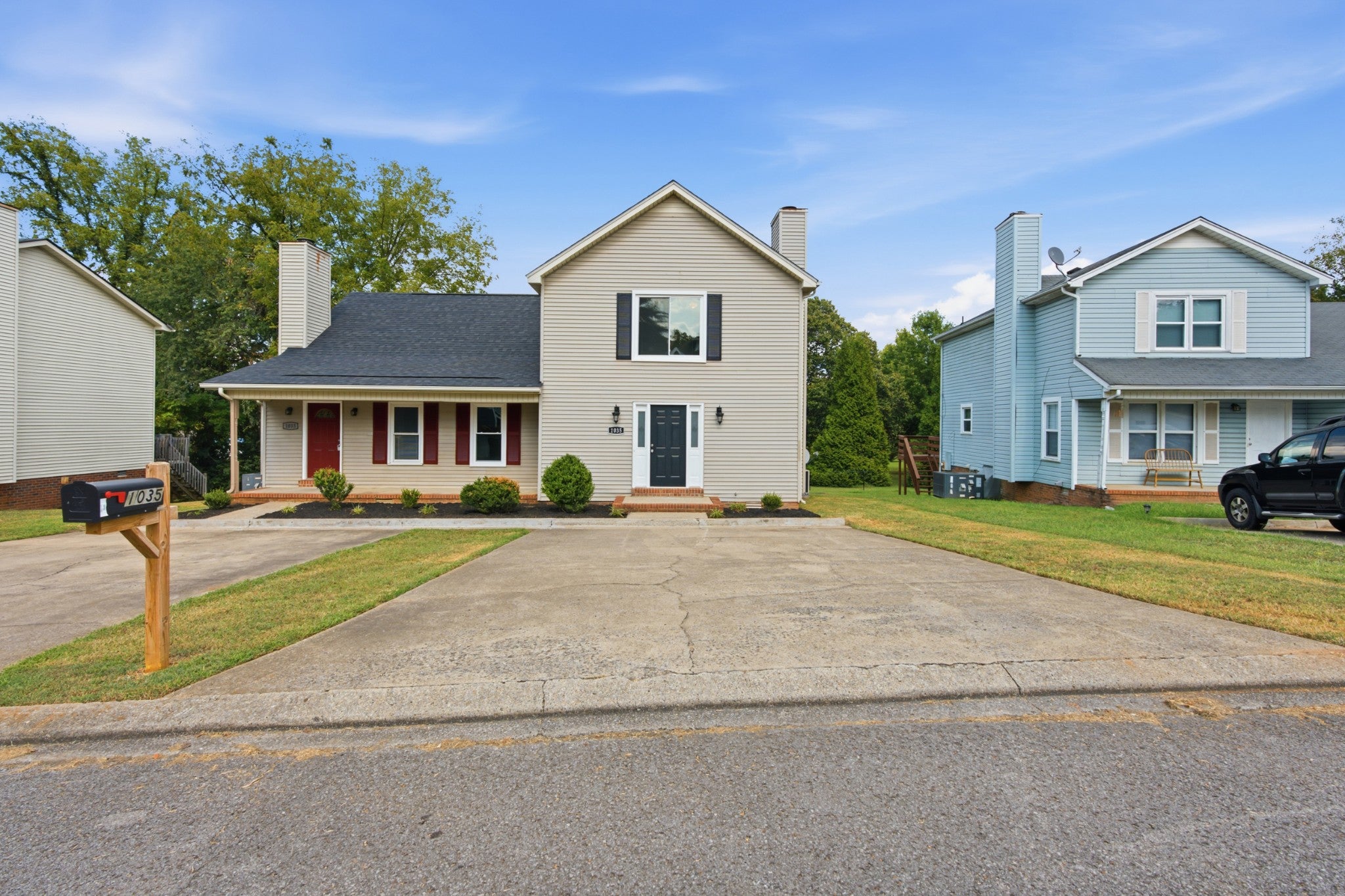 1035 Silver Point Dr