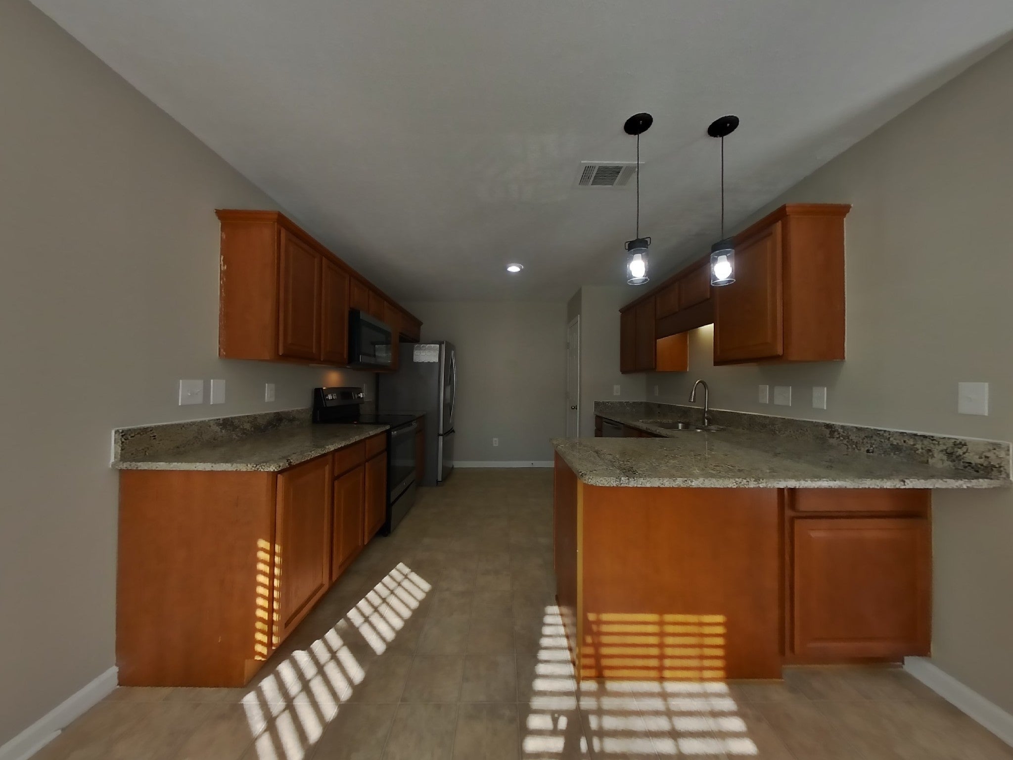 3505 Flora Dr