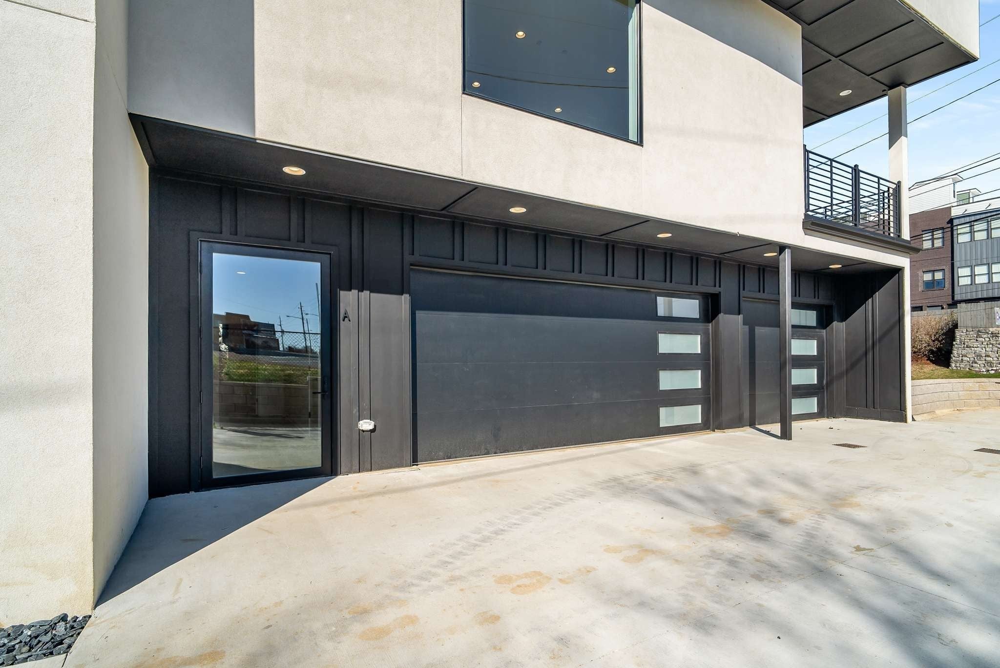 1017 12th Ave S A