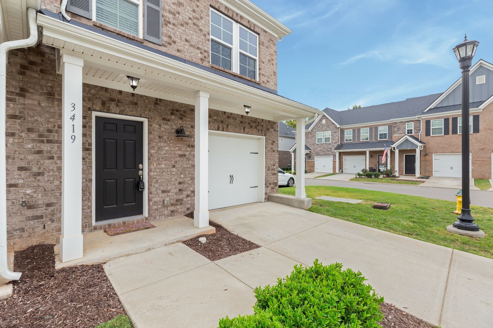 3419 Deerchase Cir