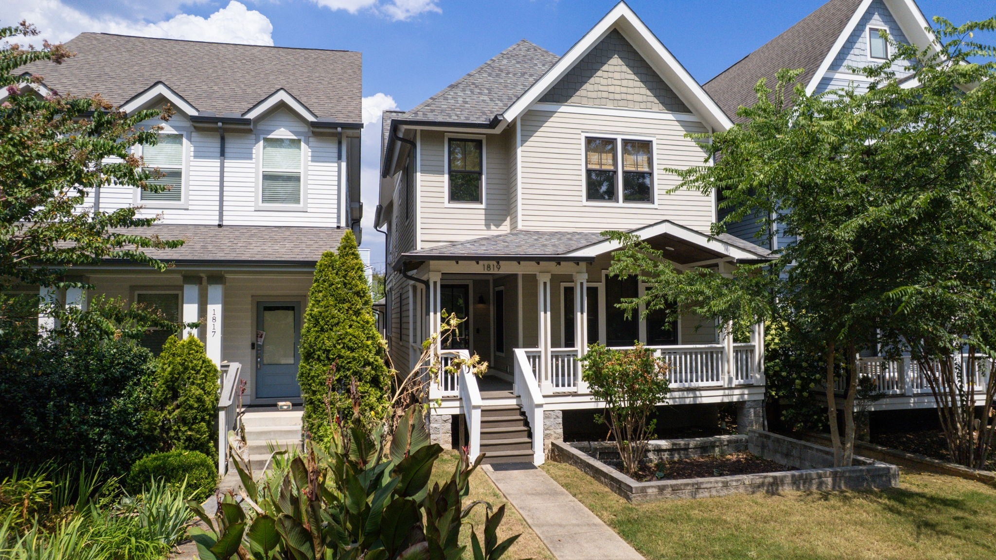 4-bed home for sale in Nashville, TN 37206, 1819 Mcewen Ave 1819 Mcewen Ave, Nashville TN 37206 4-bed home, photo 2 of 49