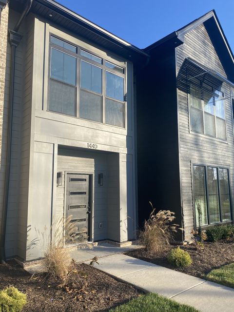 1440 Rebecca Johns Dr Murfreesboro TN 37128