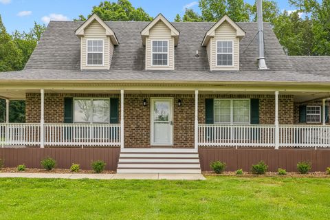 2907 York Rd Pleasant View TN 37146